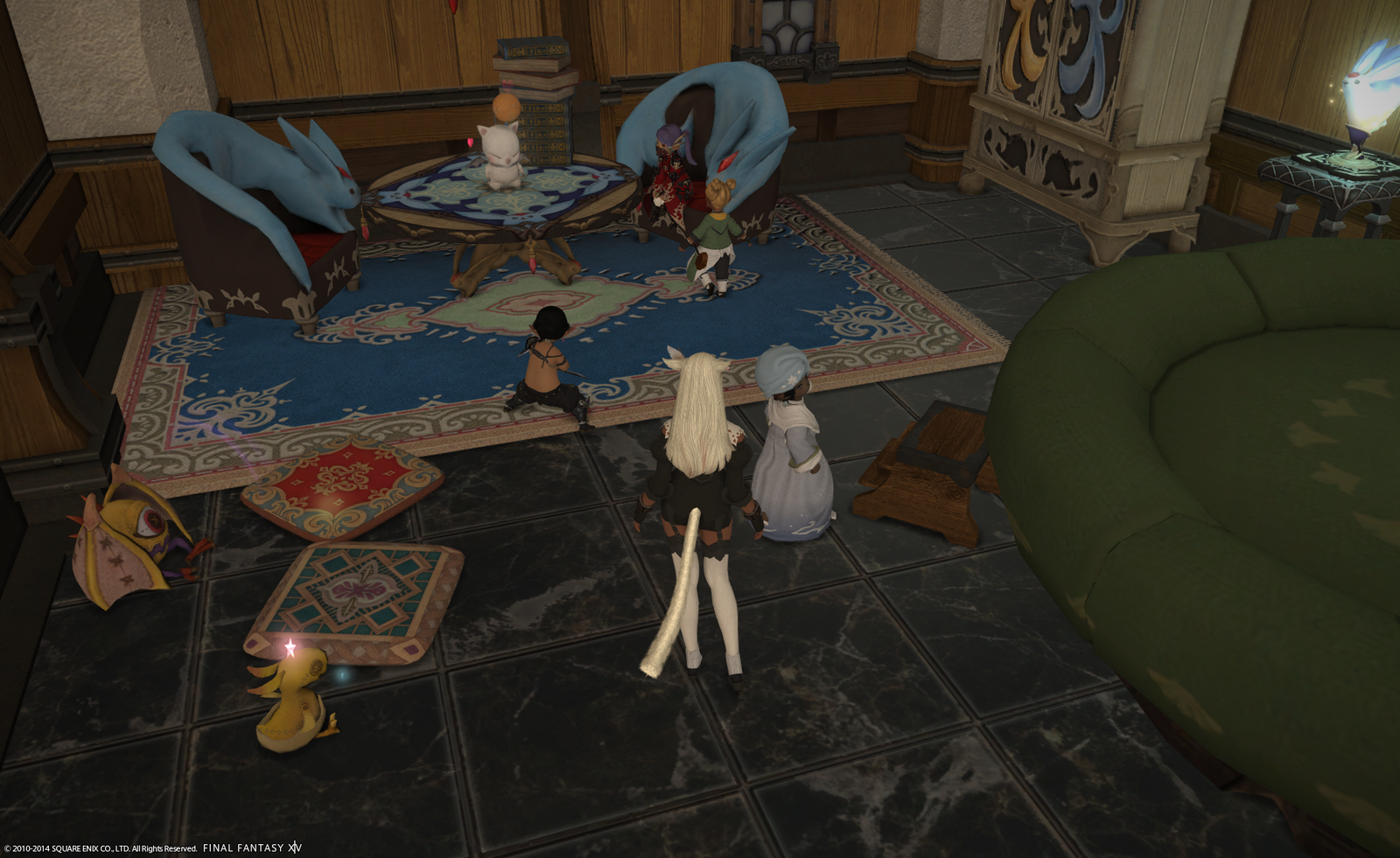 Mansion overrun with Lalafells!